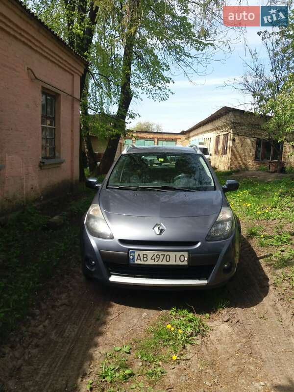 Універсал Renault Clio 2010 в Хмільнику
