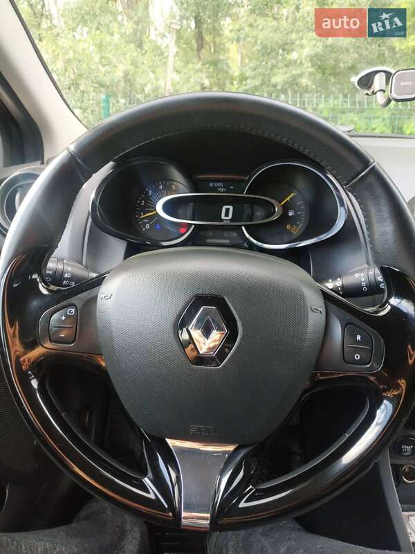 Универсал Renault Clio 2015 в Днепре