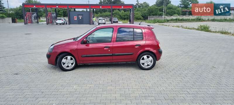 Хэтчбек Renault Clio 2002 в Кременчуге