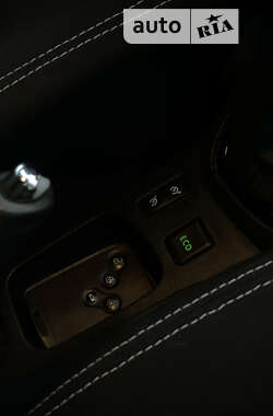 Хетчбек Renault Clio 2013 в 
