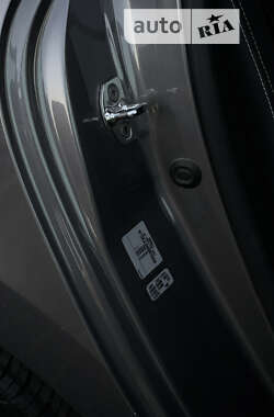 Хетчбек Renault Clio 2013 в 