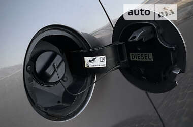 Хетчбек Renault Clio 2013 в 