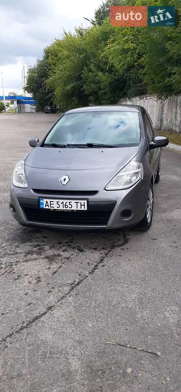 Хетчбек Renault Clio 2011 в Кам'янському