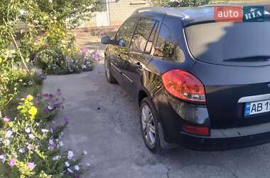 Хэтчбек Renault Clio 2011 в Виннице
