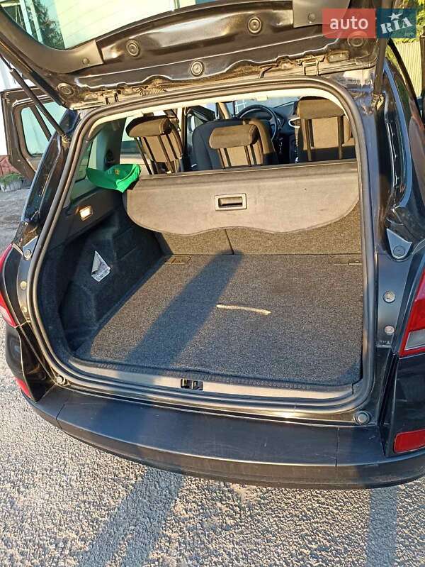 Хэтчбек Renault Clio 2009 в Житомире