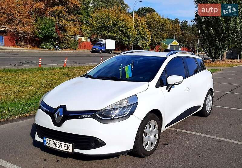 Универсал Renault Clio 2015 в Киеве