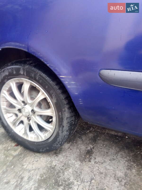 Хэтчбек Renault Clio 1999 в Одессе