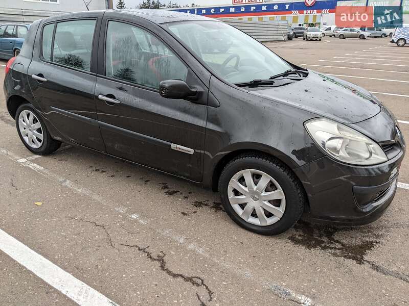 Хетчбек Renault Clio 2007 в Рівному