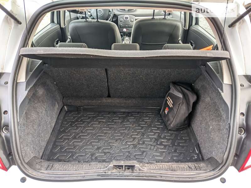 Хетчбек Renault Clio 2010 в Рівному фото 29 Хетчбек Renault Clio 2010 в Рівному