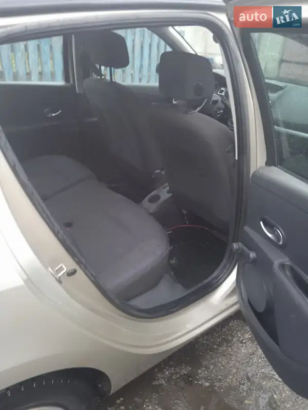 Renault Clio 2006