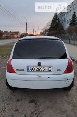 Хэтчбек Renault Clio 2000 в Мукачево
