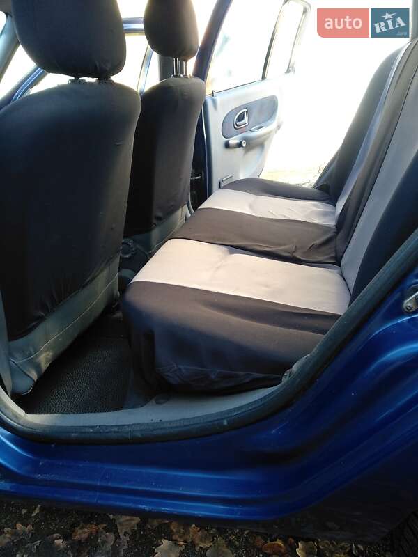 Хэтчбек Renault Clio 2001 в Кропивницком фото 11 Хэтчбек Renault Clio 2001 в Кропивницком