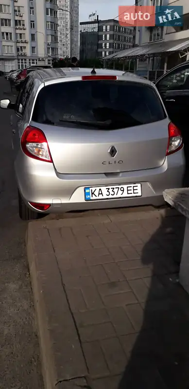 Renault Clio 2011