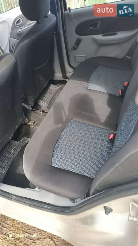 Седан Renault Clio 2007 в Подгайцах
