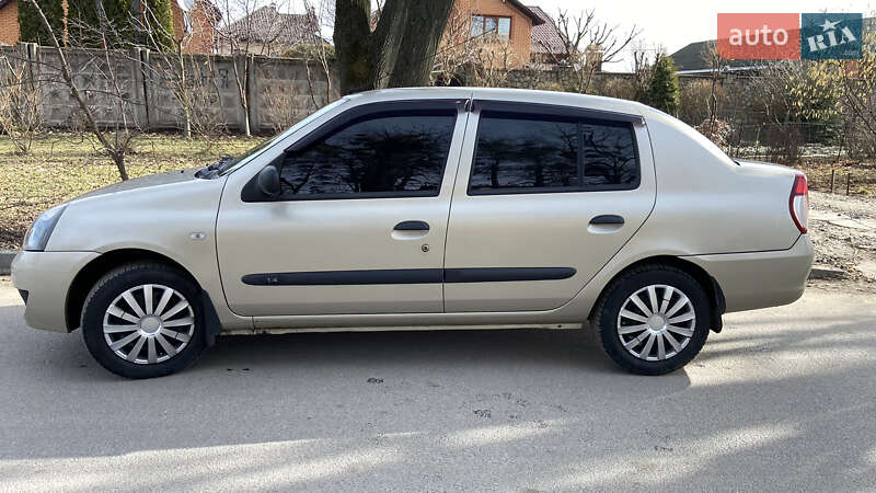 Седан Renault Clio 2007 в Виннице