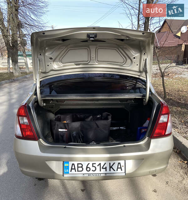Седан Renault Clio 2007 в Виннице
