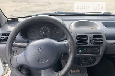 Хетчбек Renault Clio 2000 в Києві