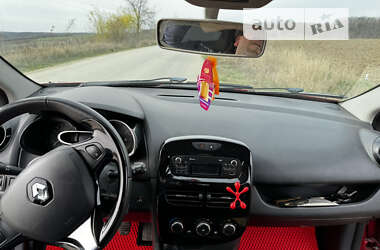 Хэтчбек Renault Clio 2012 в 