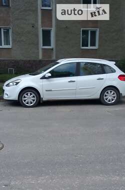 Універсал Renault Clio 2011 в Івано-Франківську