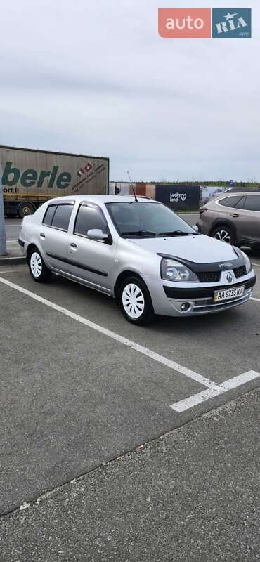 Седан Renault Clio 2005 в Киеве