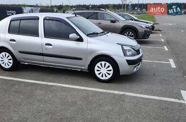 Седан Renault Clio 2005 в Киеве