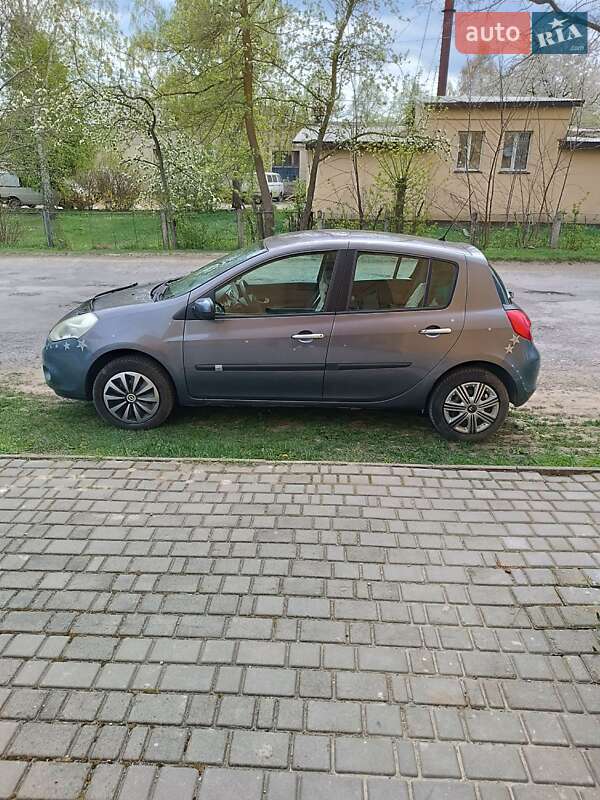 Renault Clio 2009