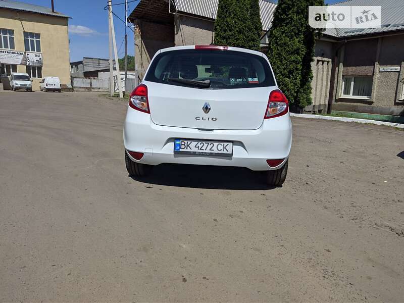 Хетчбек Renault Clio 2010 в Рівному фото 9 Хетчбек Renault Clio 2010 в Рівному