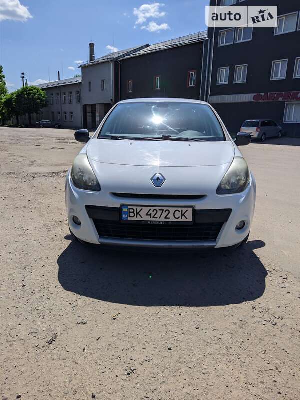 Хетчбек Renault Clio 2010 в Рівному фото 13 Хетчбек Renault Clio 2010 в Рівному