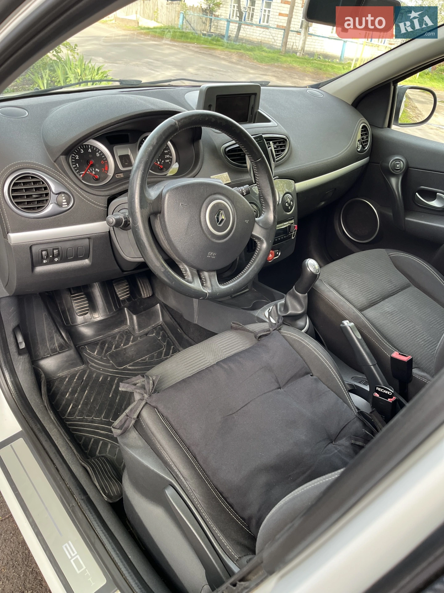 2011 Renault Clio - мініатюра 4