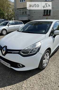 Хэтчбек Renault Clio 2015 в Стрые