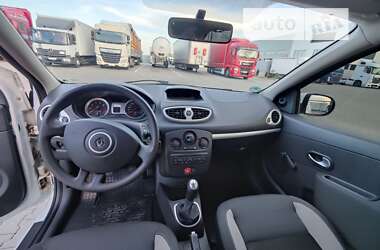 Хэтчбек Renault Clio 2010 в Черновцах