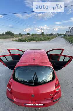 Хэтчбек Renault Clio 2008 в Киеве