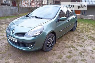 Хетчбек Renault Clio 2007 в Кам'янці-Бузькій