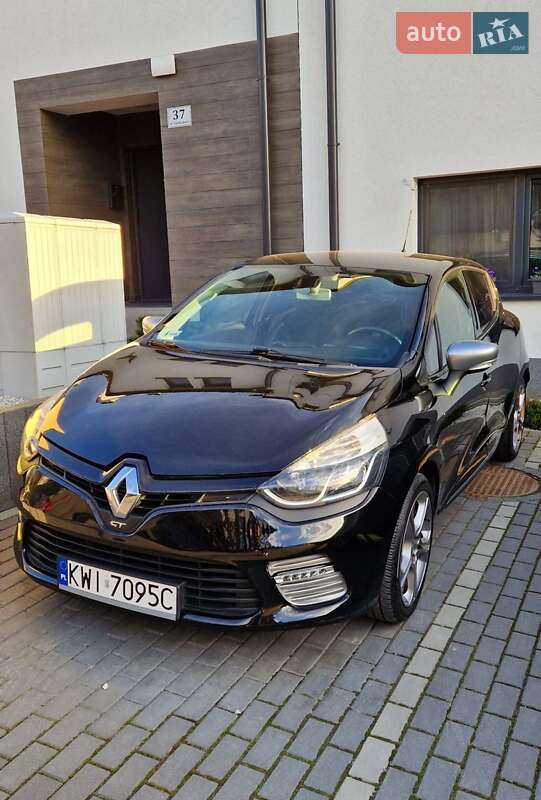 Универсал Renault Clio 2016 в 