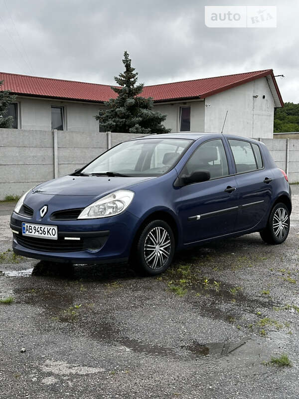 Хетчбек Renault Clio 2006 в Вінниці