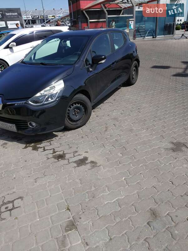 Хэтчбек Renault Clio 2013 в Львове