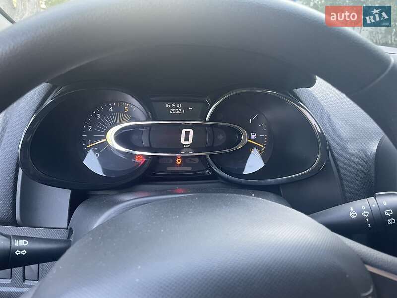 Хэтчбек Renault Clio 2012 в Шполе