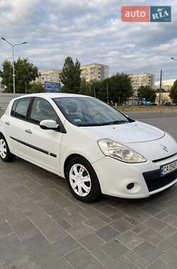 Renault Clio 2010 Renault Clio 2010
