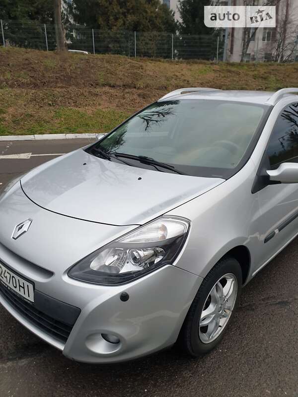 Универсал Renault Clio 2008 в Луцке фото 17 Универсал Renault Clio 2008 в Луцке