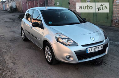 Хэтчбек Renault Clio 2010 в Умани