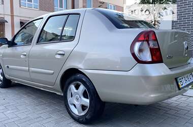 Седан Renault Clio 2007 в Киеве