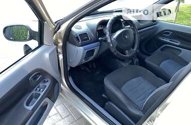 Седан Renault Clio 2007 в Киеве