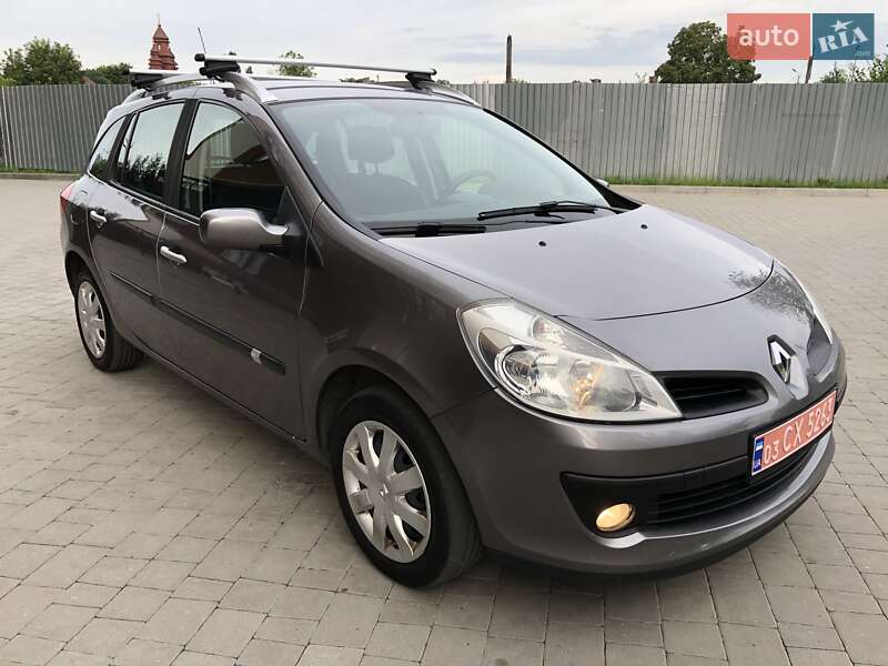 Универсал Renault Clio 2009 в Дубно фото 2 Универсал Renault Clio 2009 в Дубно