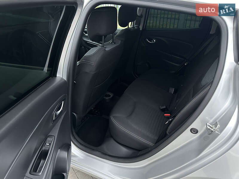 Хэтчбек Renault Clio 2015 в Одессе