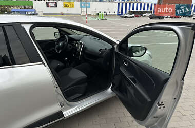 Хэтчбек Renault Clio 2015 в 
