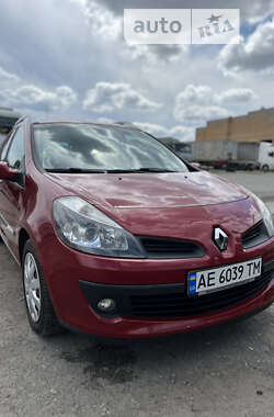 Универсал Renault Clio 2009 в Павлограде