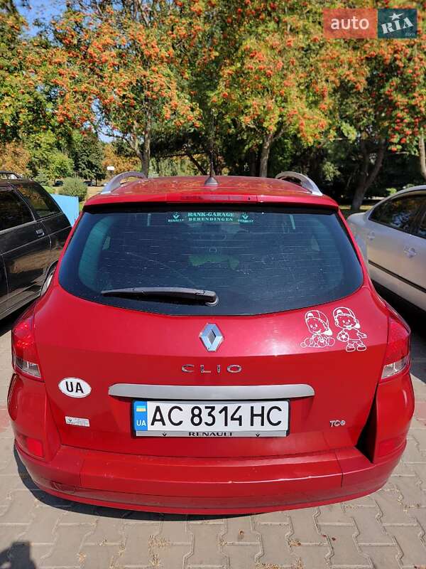 Універсал Renault Clio 2011 в Луцьку