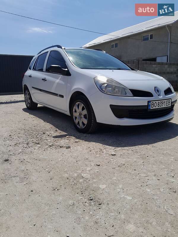 Универсал Renault Clio 2009 в Хоросткове