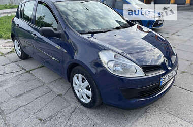 Хэтчбек Renault Clio 2008 в Львове