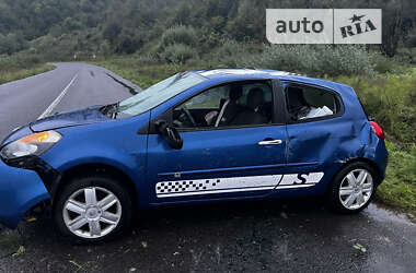 Хэтчбек Renault Clio 2011 в Львове